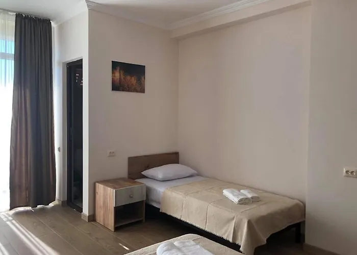 Chaki Hotel