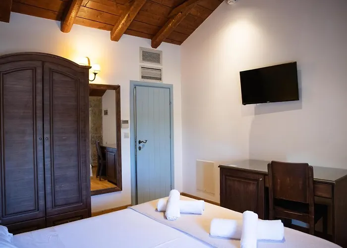 Trapela Areopolis, Boutique Hotel