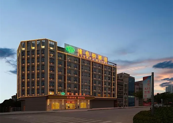 Vienna Hotel Huiyang Sanhe Square