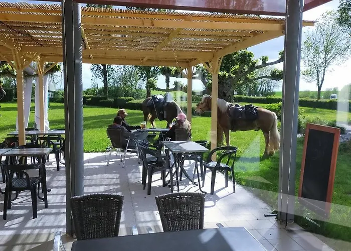 La Villa De L Embusade Guesthouse