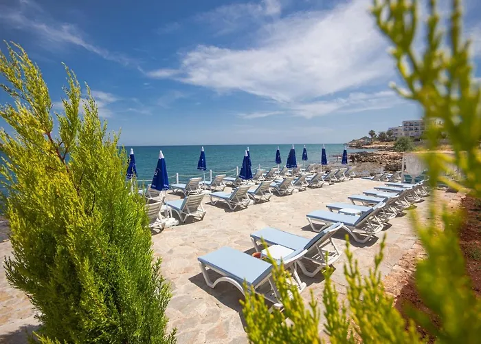Mojo Otel Beach