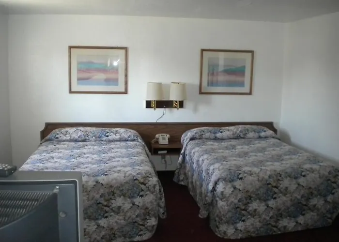 Sundowner Motel