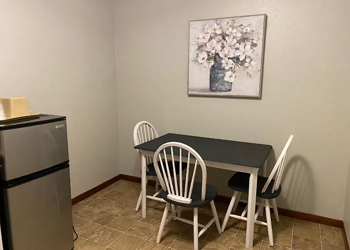 Rockwood Resort Motel
