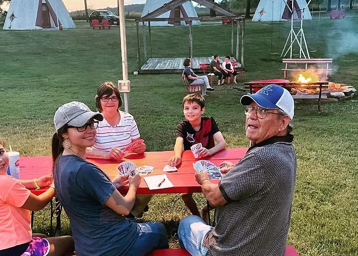 Historic Wigwam Village No 2