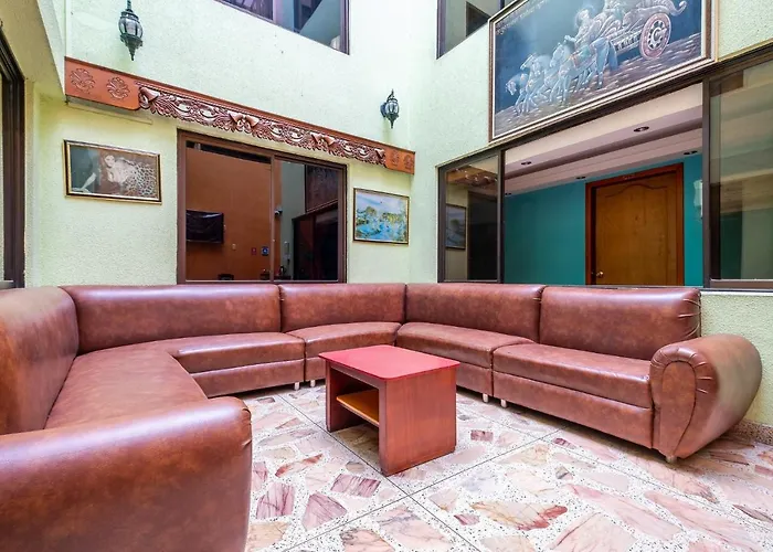 Hotel Almirante