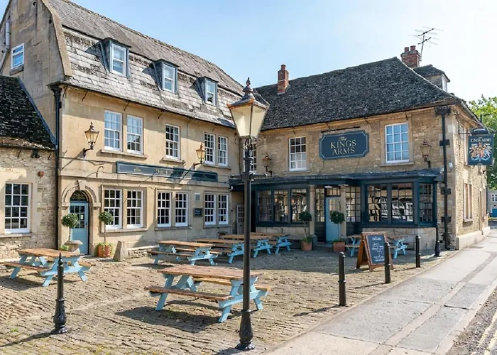The Kings Arms Hotel