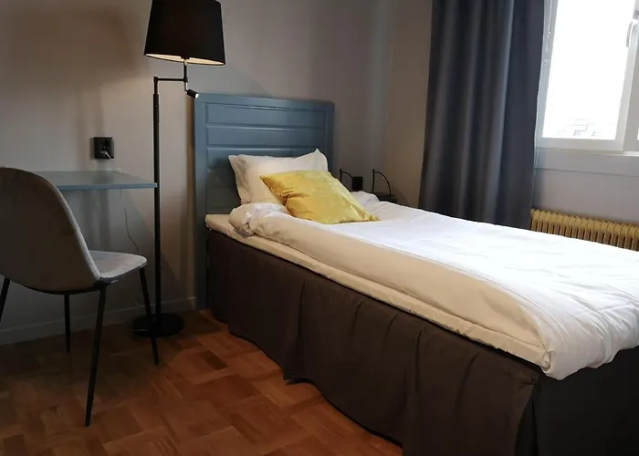 Hotell Apladalen I Vaernamo