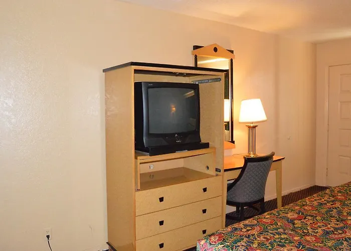 Delux Inn Tulsa