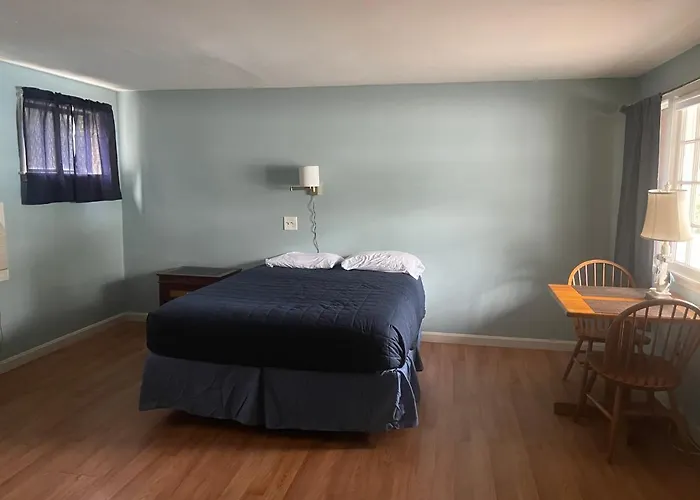 La Plaza Del Sol Motel
