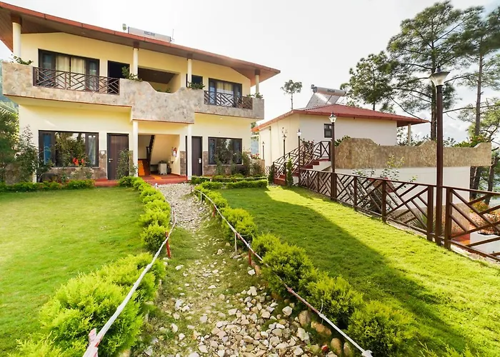 Boros Resorts Binsar