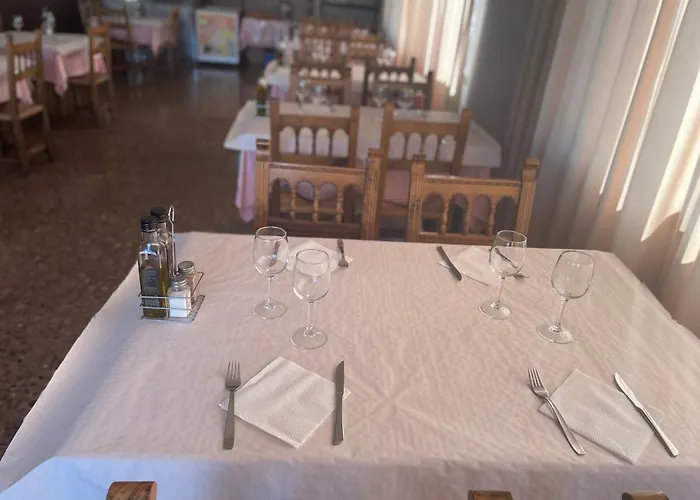 Hotel Reina Isabel