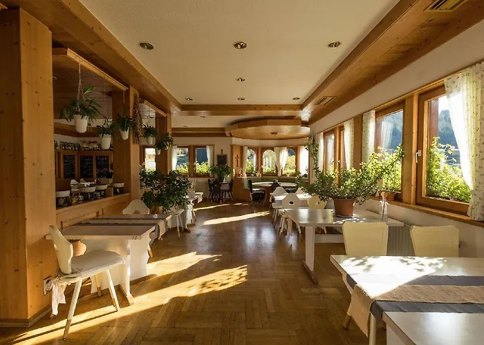 Berghotel und Restaurant Kräuter Chalet