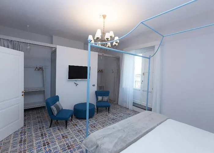 Palazzo Conti Camere E Suites