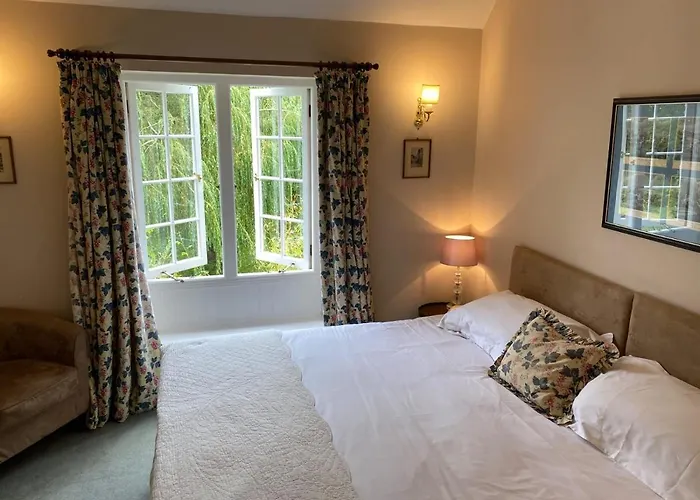 Guyers House Hotel And Restaurant