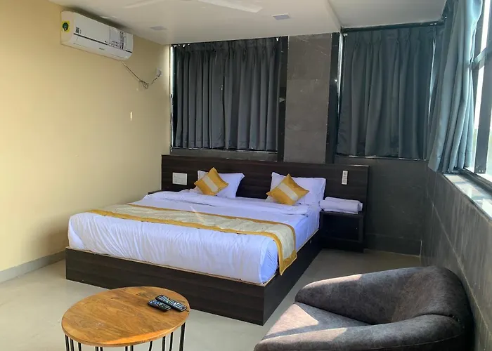 Hotel Padmawati Grand
