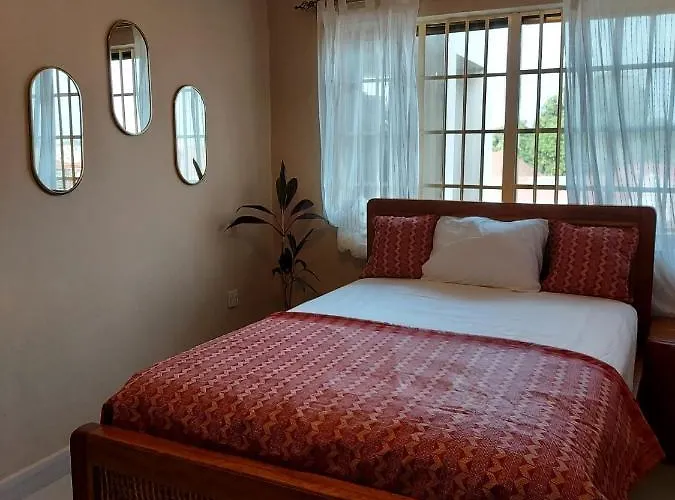 Cole Street Guesthouse