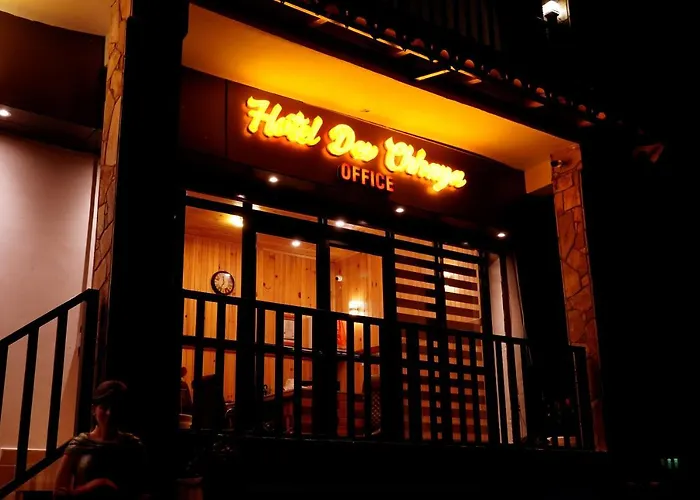 Hotel Dev Chhaya