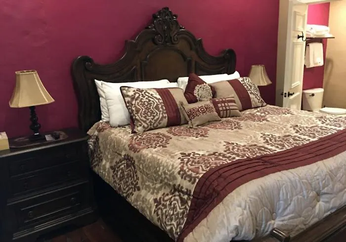 The Kahn Hotel