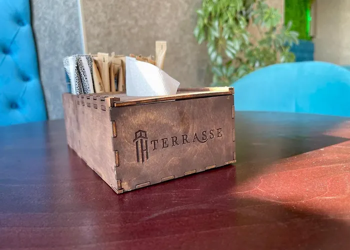 Terrasse Hotel & Bar