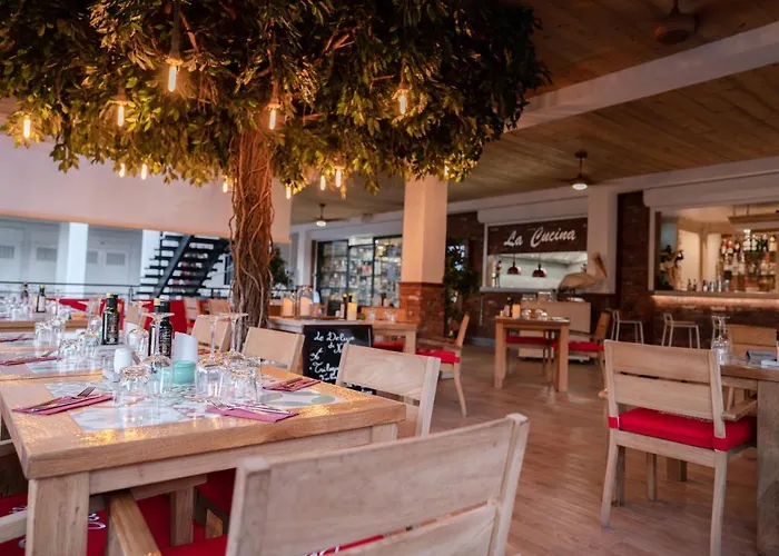 Blue Sail Hotel