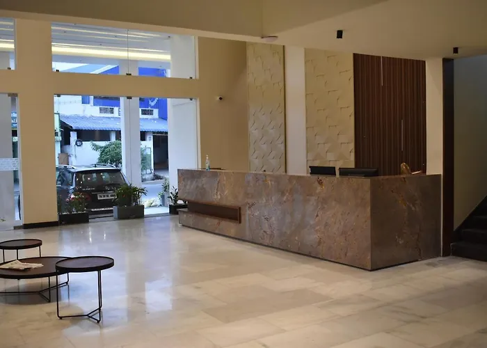 Hotel Vps Grand