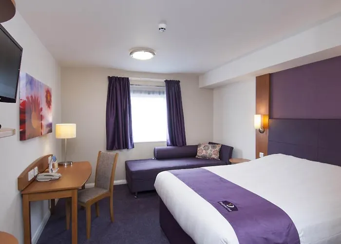 Premier Inn Dover - A20