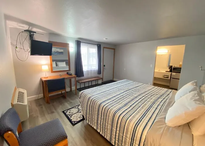 Aircrest Motel