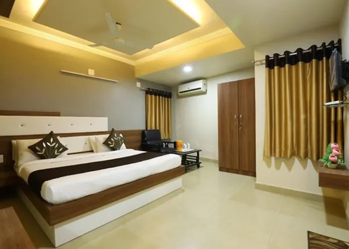 Hotel Loyal Residency
