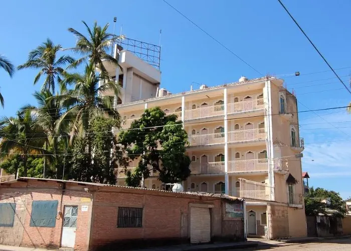 Hotel Las Cupulas