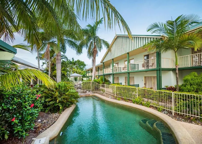 Shamrock Gardens Motel