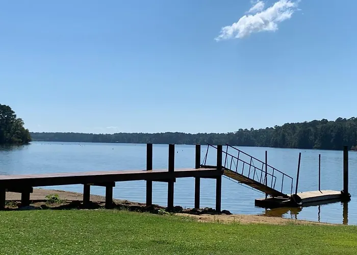 Alpine Lakeview Motel Room Wifi,Sandy Beach Boat Ramp,Pier,Marina,Bath House With Laundromat