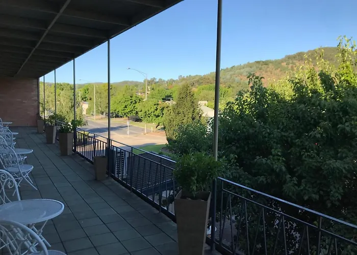 Myrtleford Hotel