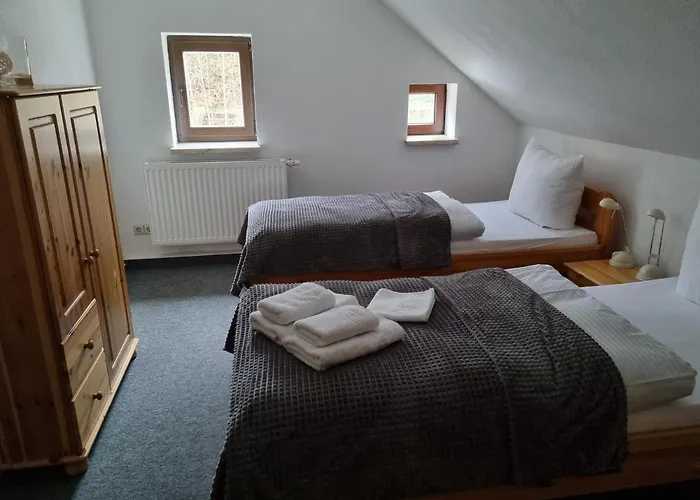 Hotel Kreuzbergbaude Beim Berzdorfer See Mit Wohlfuehl Sauna
