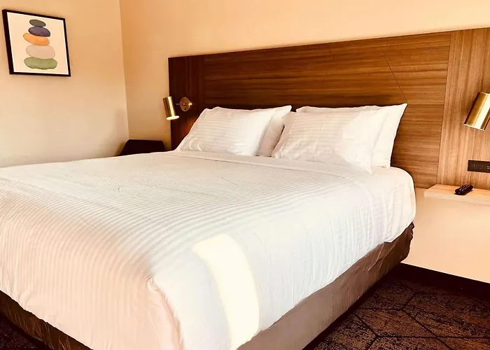 Ramada By Wyndham Modesto Yosemite Area