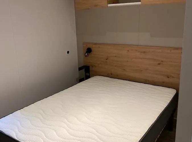 Mobil-Home 3Ch 34 M2 A Saint-Cyprien