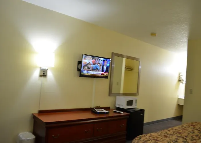 Ouachita Mountain Inn