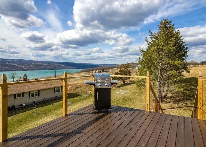 Seneca Lake Getaway