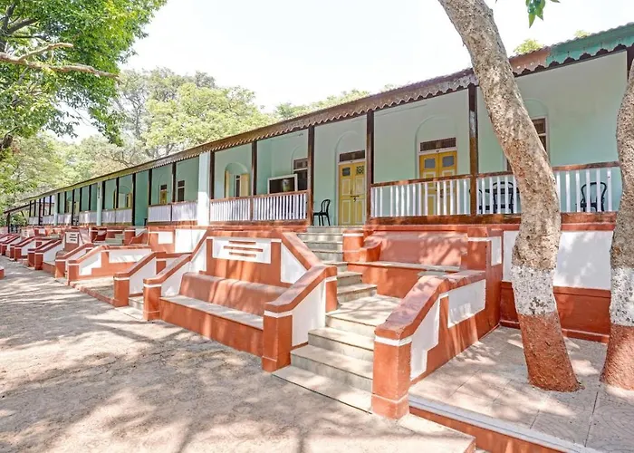 Treebo Cecil Resort Matheran