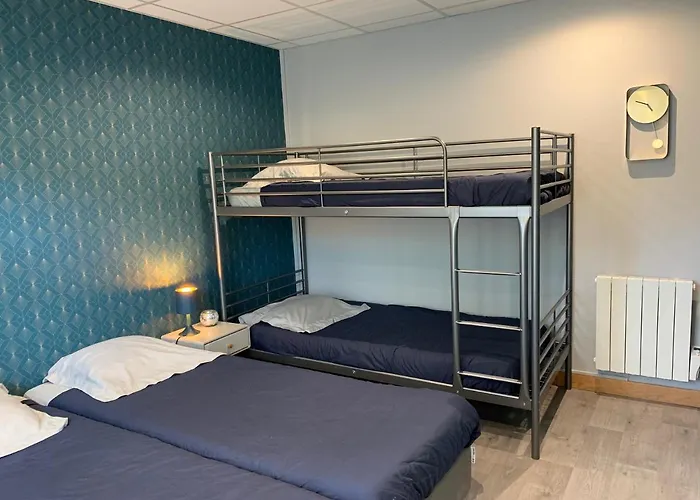 Centre De Vacances Hotel Caplandes