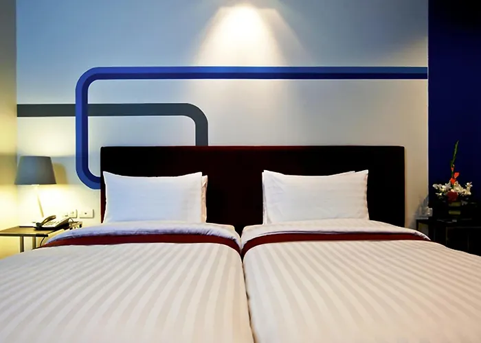 Fx Hotel Metrolink Makkasan