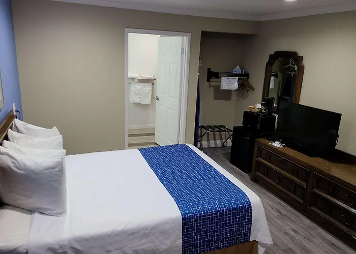 Travelodge By Wyndham Clearlake