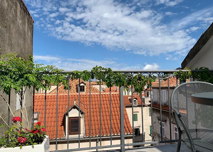 Slavija Culture Heritage Hotel