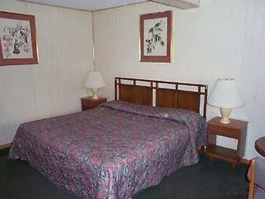 Knights Inn West Springfield
