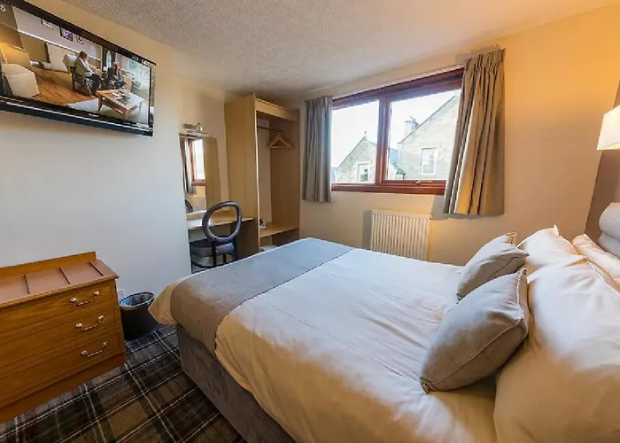 Castletown Hotel