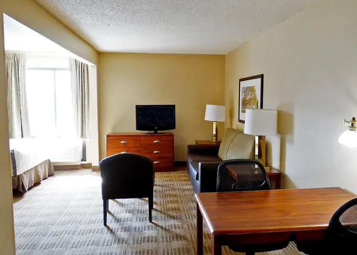 Extended Stay America Suites - Wichita - East