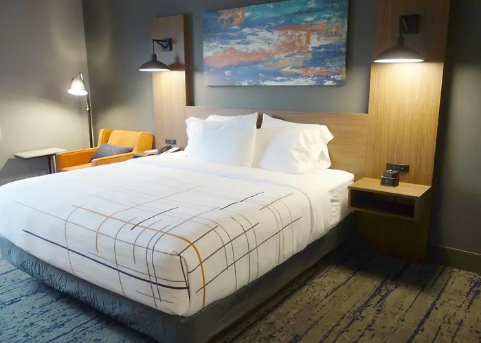 La Quinta Inn & Suites By Wyndham Springfield