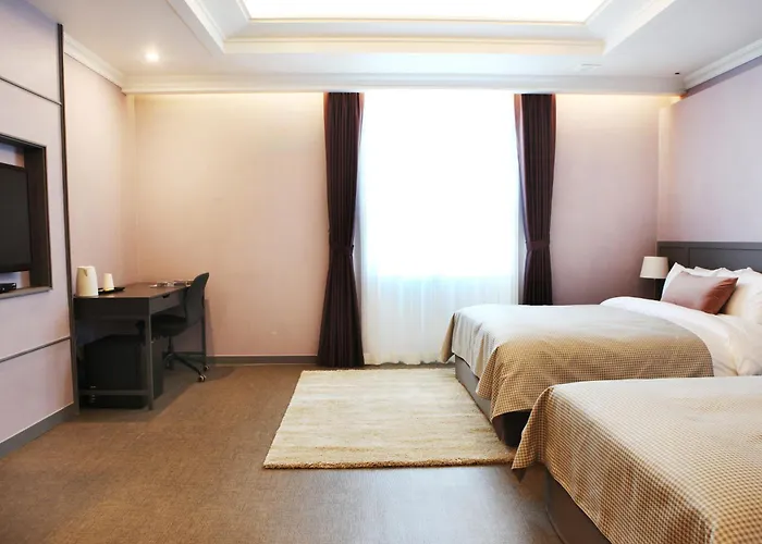 Polaris Hotel