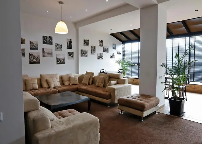 Hotel Club-2100