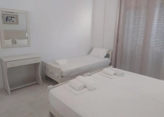 Afroditi Haus Sarti