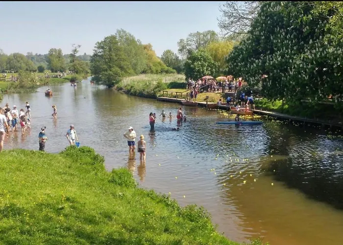 Dedham Lodge
